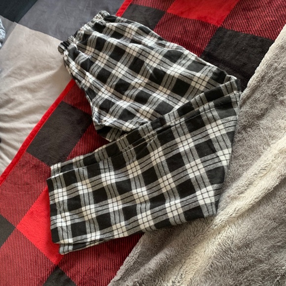 NWOT Ardene Xmas 2020 Pj Bottoms - Picture 3 of 4